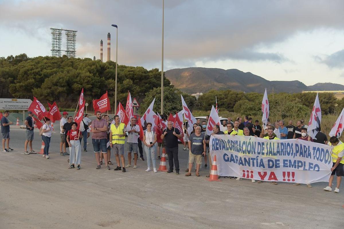 Huelga de los trabajadores de Repsol en Cartagena