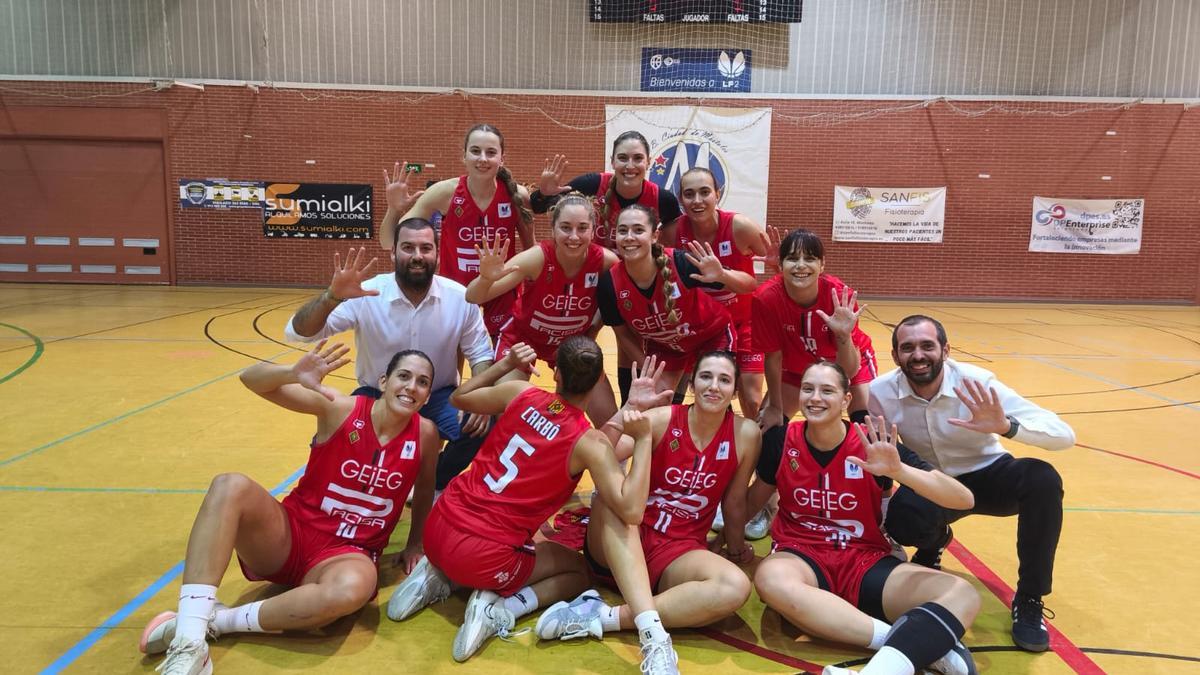 El GEiEG Pacisa celebra després d'una victòria.