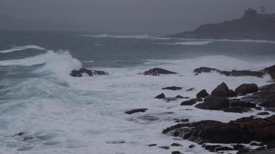 Imágenes de un temporal en la ría de Vigo. // José Lores