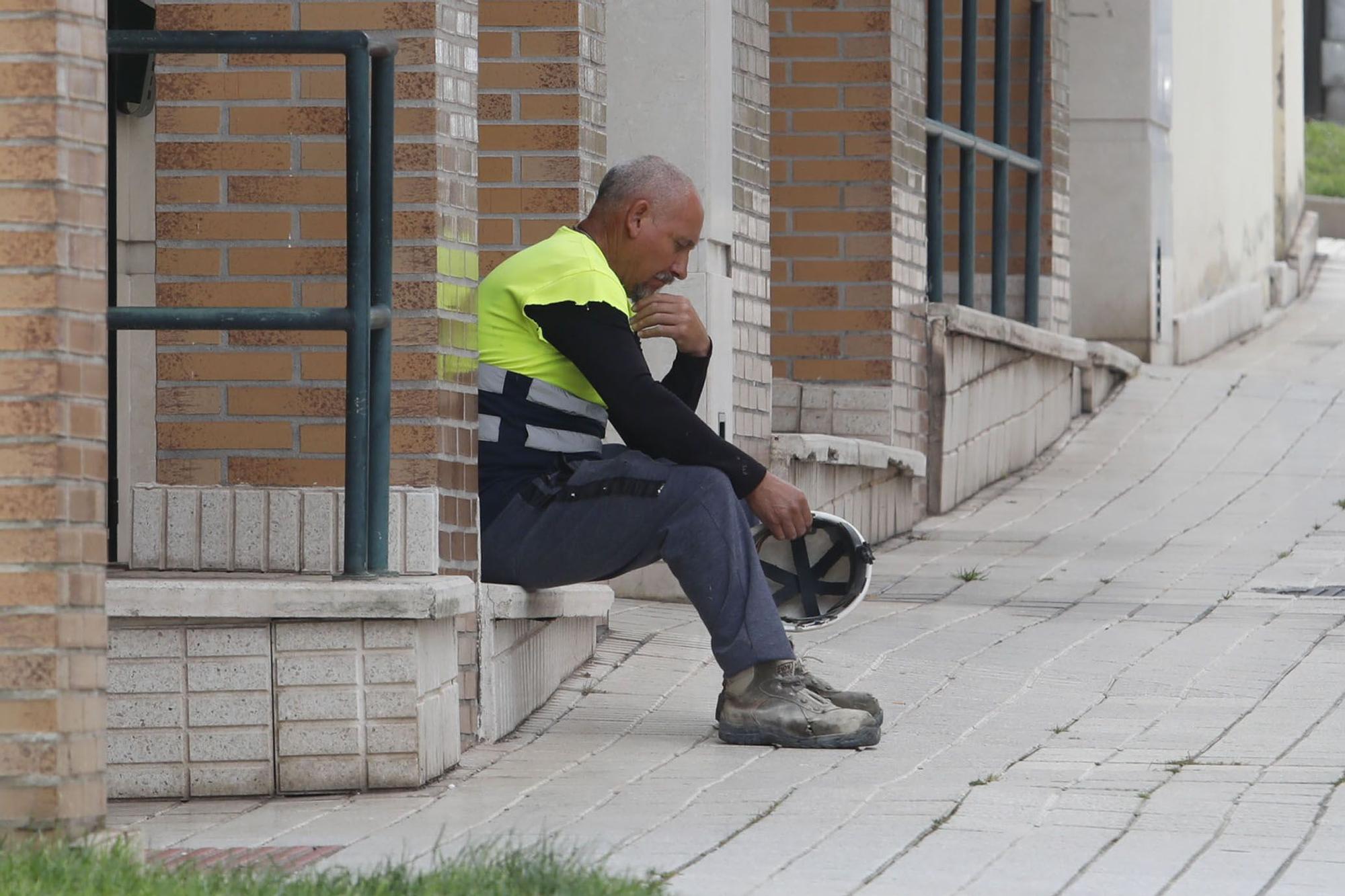 En imágenes: Accidente laboral en Gijón