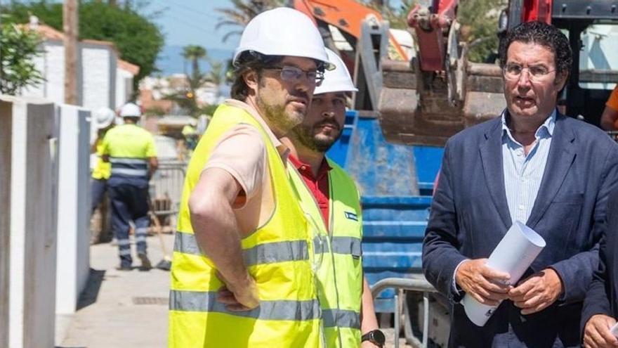 Renuevan el saneamiento en el distrito de Las Chapas de Marbella