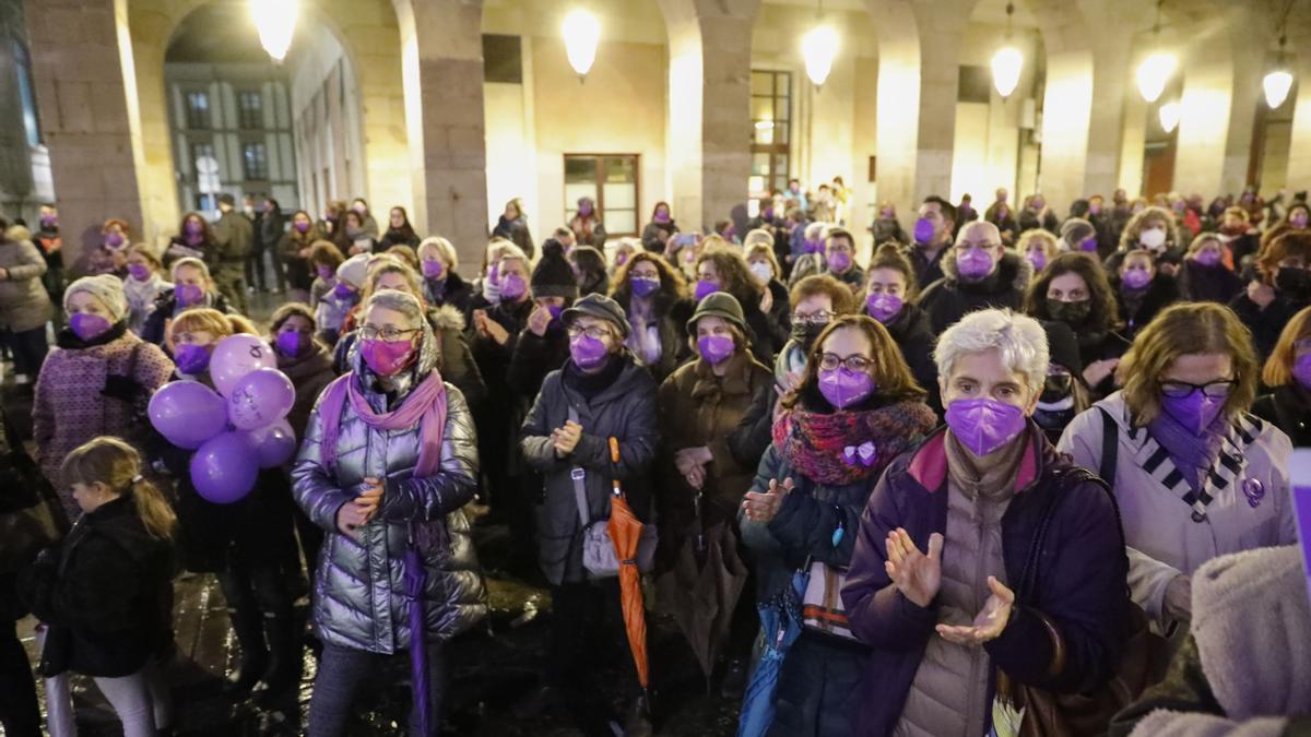 Asturias muestra su rechazo a la violencia contra las mujeres: todas las protestas por concejos