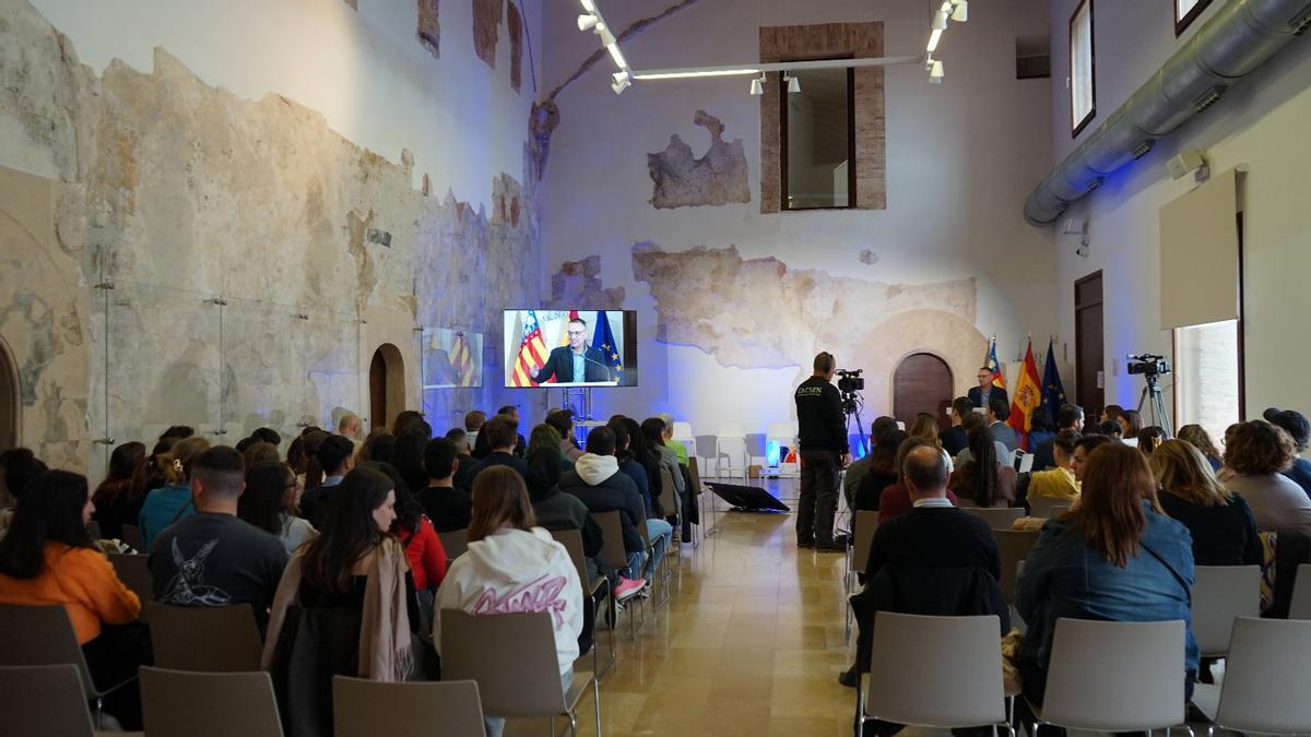 Asistentes a la jornada de InnoTurismo celebrado en el Castell de Riba-roja.