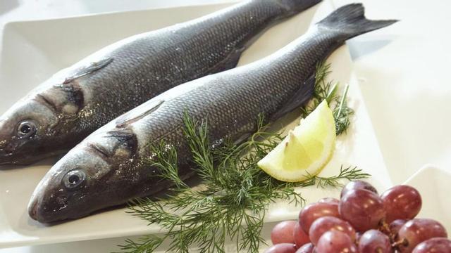 Especies sabrosas y nutritivas, como la lubina, forman parte de los productos acuícolas de los que se puede disfrutar en cualquier estación.