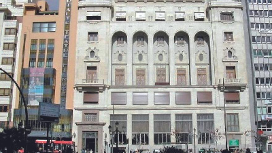 El PSOE pide el "sello de patrimonio europeo" para un documento del Ateneo de València