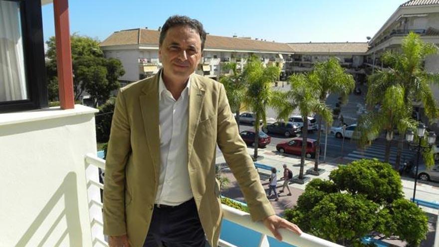 José Ortiz, alcalde socialista de la ciudad Torremolinense, en el Ayuntamiento.