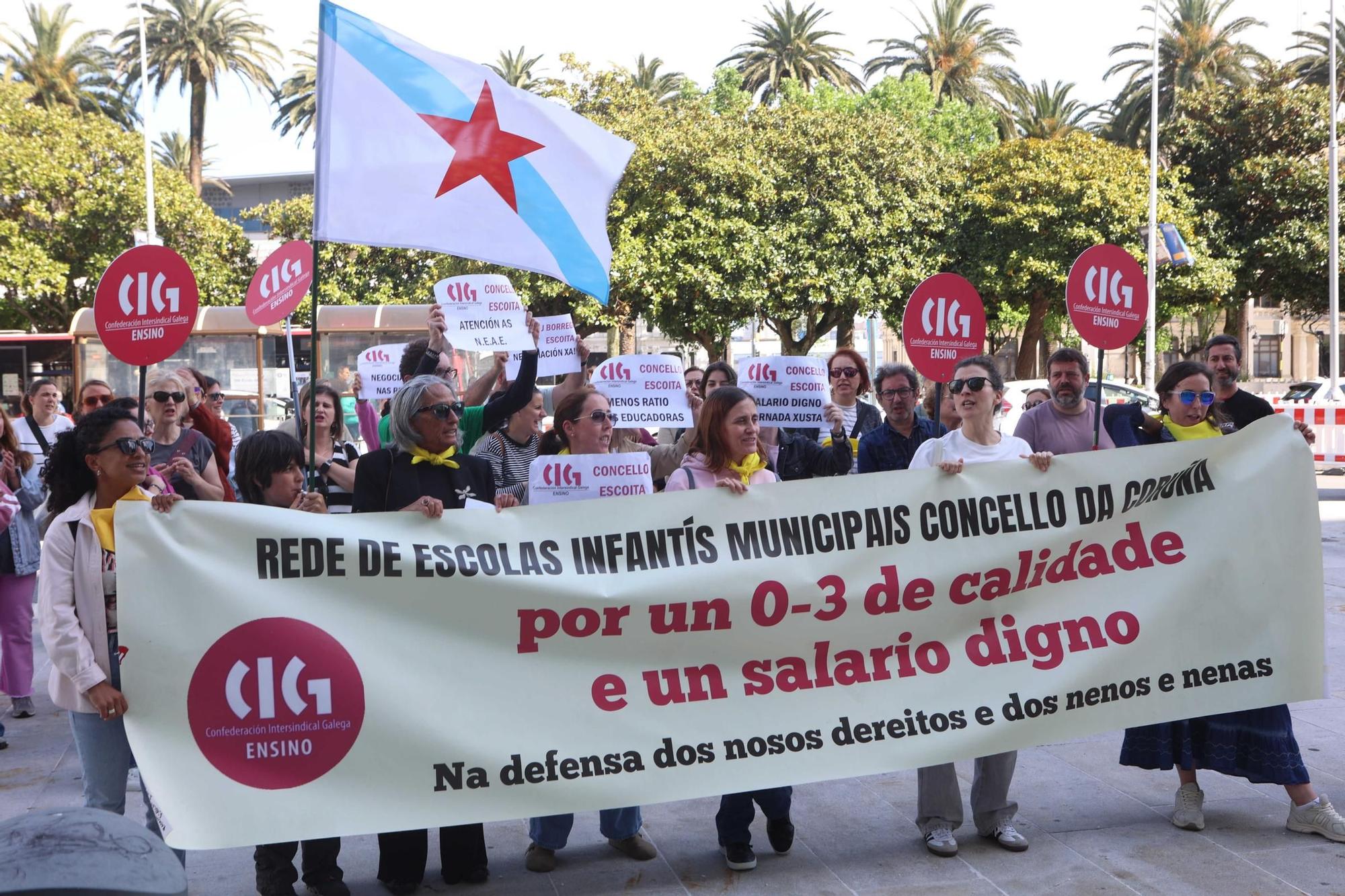 Nueva protesta de la plantilla de las escuelas infantiles municipales de A Coruña