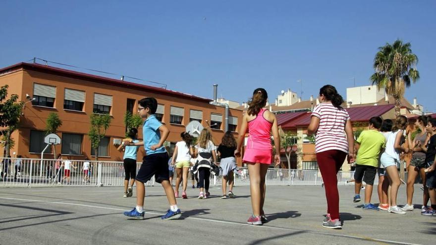 Los alumnos del colegio del Rosario &#039;recuperan&#039; sus aulas