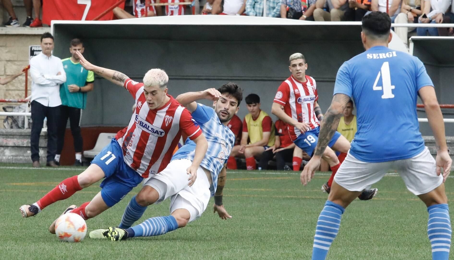 L'Entregu se queda con la miel en los labios: el conjunto del Nuevo Nalón cae por 2-0 ante La Unión y se queda sin ascenso