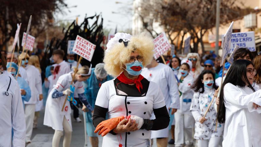 Rúa de Carnaval de Ibiza: Sin médicos y a lo loco