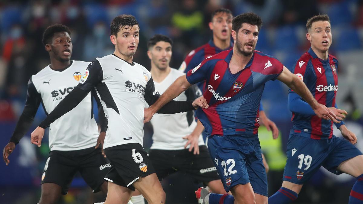 Las Imágenes del Derbi entre Levante UD y Valencia CF en el Ciutat