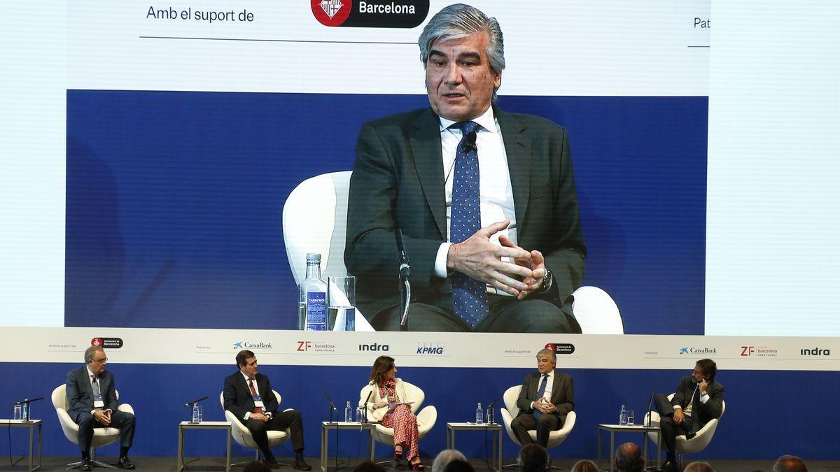 Tobías Martínez (Cellnex), Antonio Garamendi (CEOE), Carmina Ganyet (Cercle d’Economia), Francisco Reynés (Naturgy), y Juanjo Cano (KPMG).