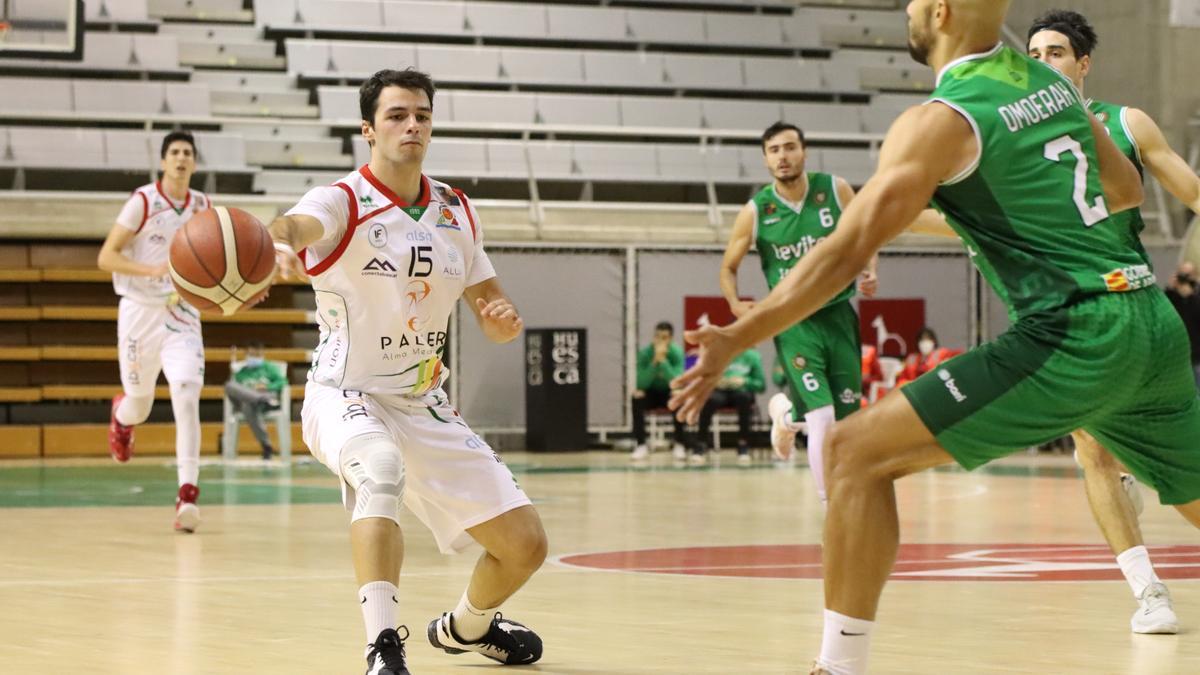 Joan Feliu, durante un partido de esta temporada