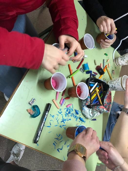 A l'IES La Senda de Quart de Poblet preparen un partit de bàsquet femení