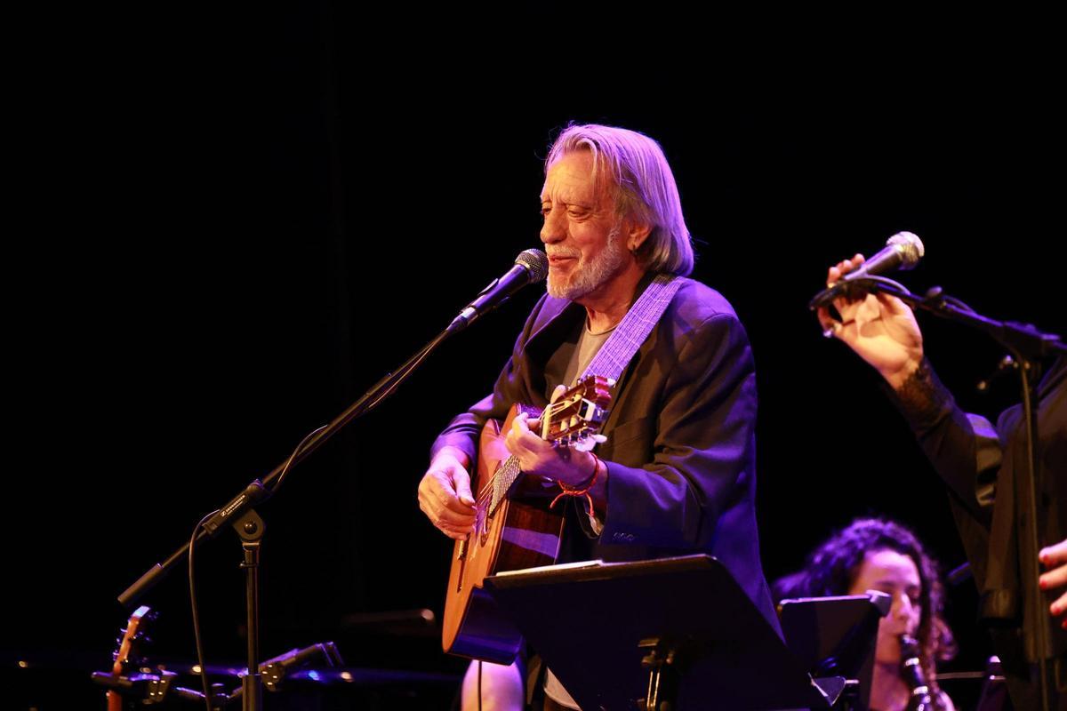 El Luis Pastor más sinfónico llena el Gran Teatro de Cáceres