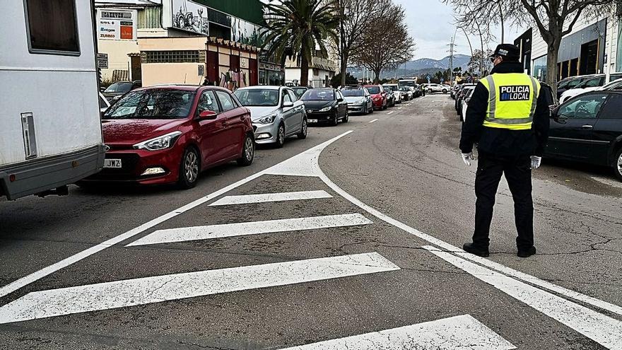 Largas colas en el Polígono Son Castelló para comprar butano por la ola de frío