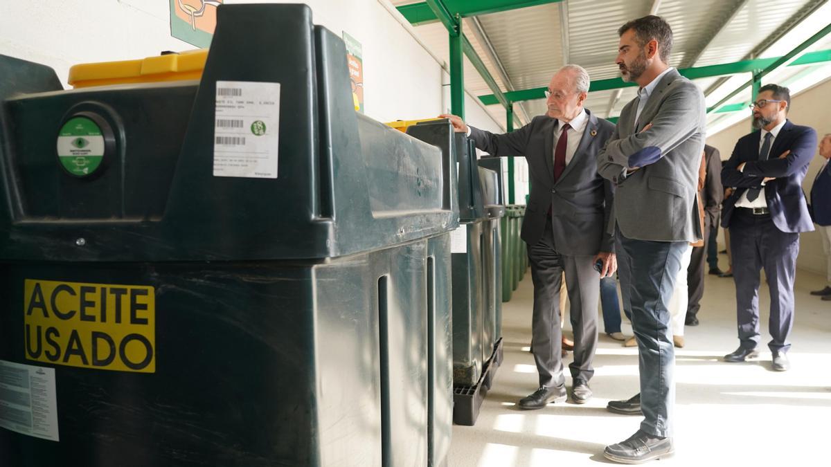 El alcalde y el consejero han visitado las instalaciones este lunes.