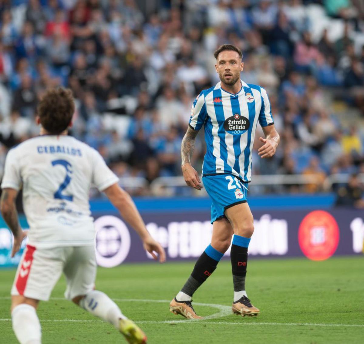 José Ángel, durante un partido esta temporada. |  // CASTELEIRO