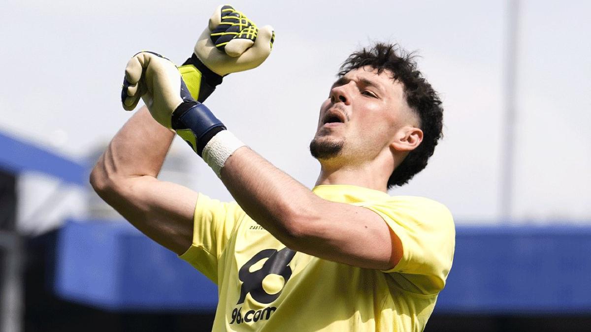 James Trafford con la camiseta del Burnley