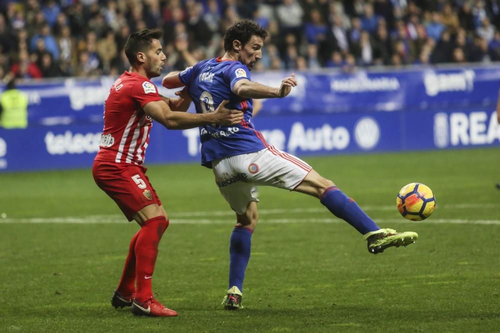 Partido en el Carlos Tartiere entre el Oviedo y el Almería