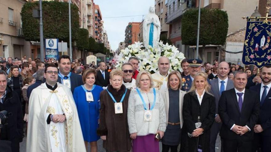 Alcantarilla despide a la Virgen de Lourdes