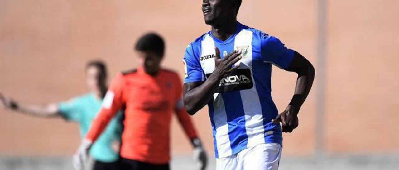 Moussa Camara, nuevo jugador. | LEVANTE-EMV