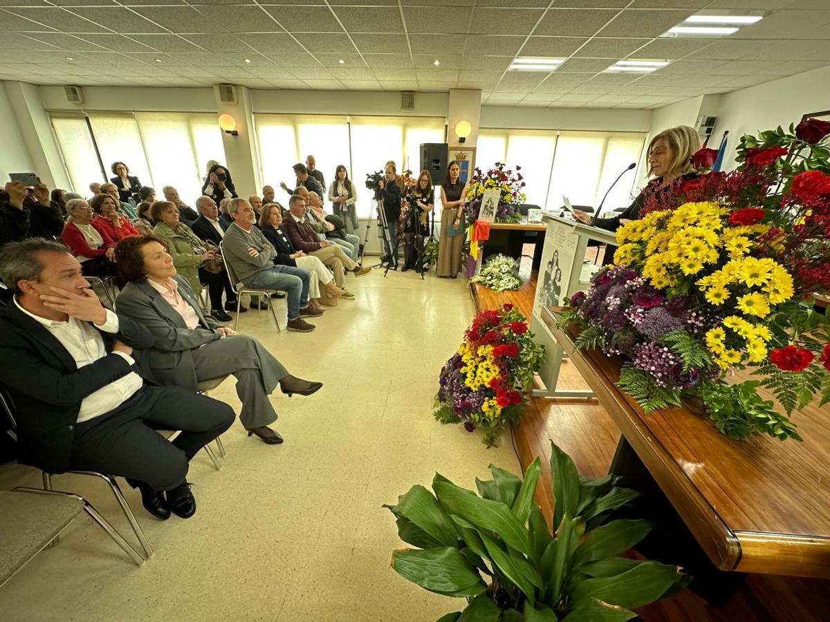 En imágenes: entrega solemne de los restos de las personas enterradas en una fosa común en La Caridad