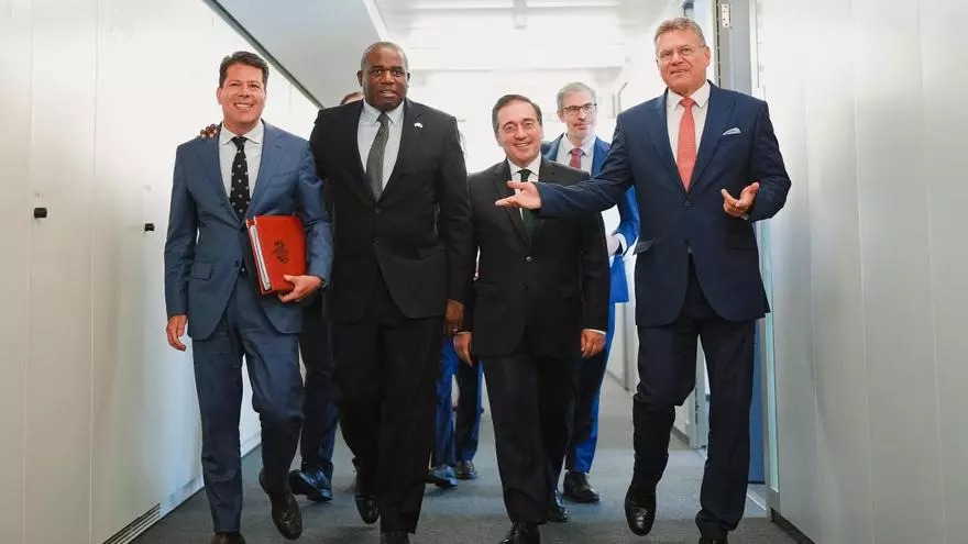 La UE, España y Reino Unido se reúnen en Bruselas a para intentar cerrar el acuerdo sobre Gibraltar