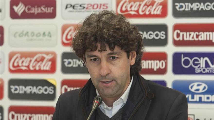 Vega: &quot;No veo carencias en ningún puesto de la plantilla&quot;