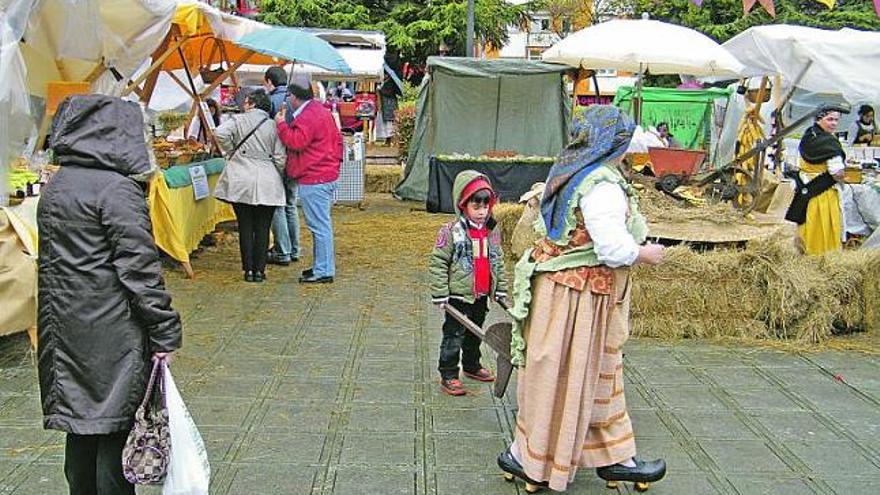 Llanera celebra  San Isidro con un mercado medieval