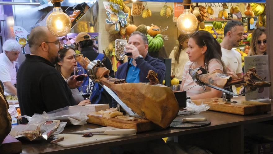 La escalada de los precios no frena el gasto para la última cena del año