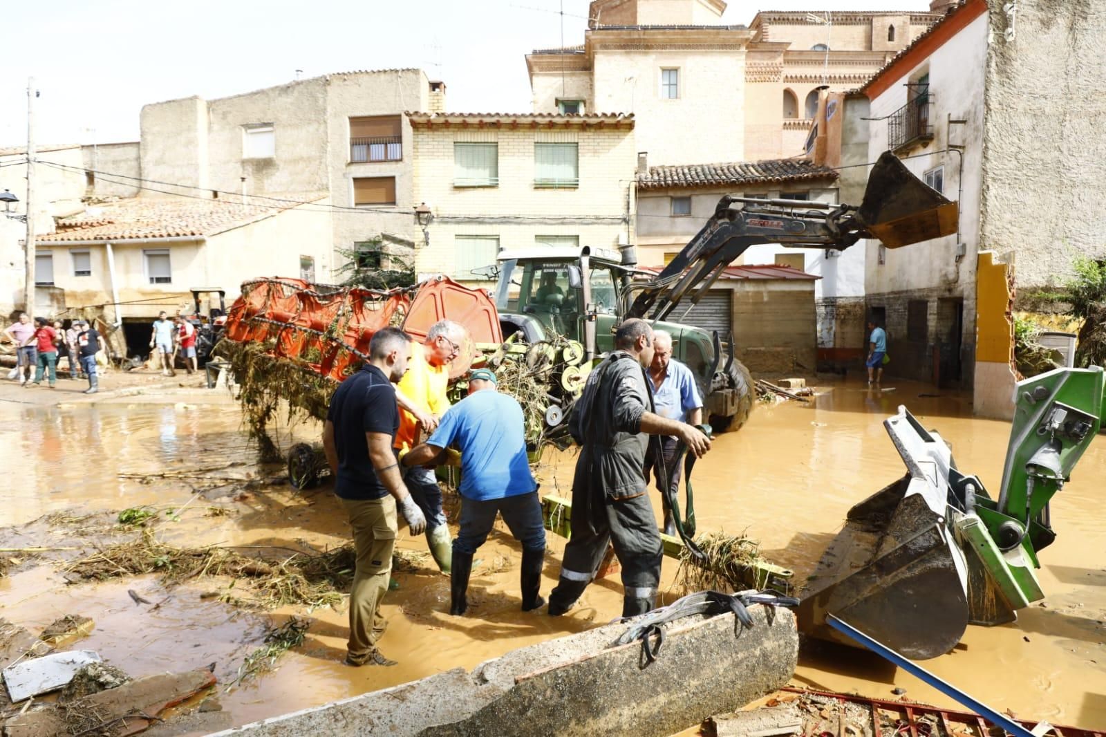En imágenes | Así ha quedado Azuara tras la fuerte tormenta que causó destrozos este viernes