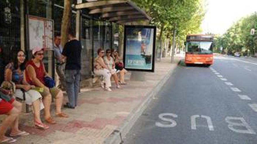 El número de viajeros de autobuses crece un 2,6 por ciento en Extremadura