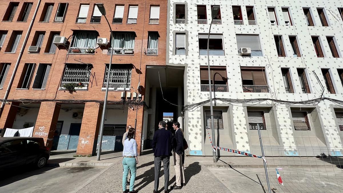 El proyecto de rehabilitación previsto en las Moreras contempla la incorporación de una nueva “piel”, mediante la incorporación de sistema de aislamiento térmico al exterior.