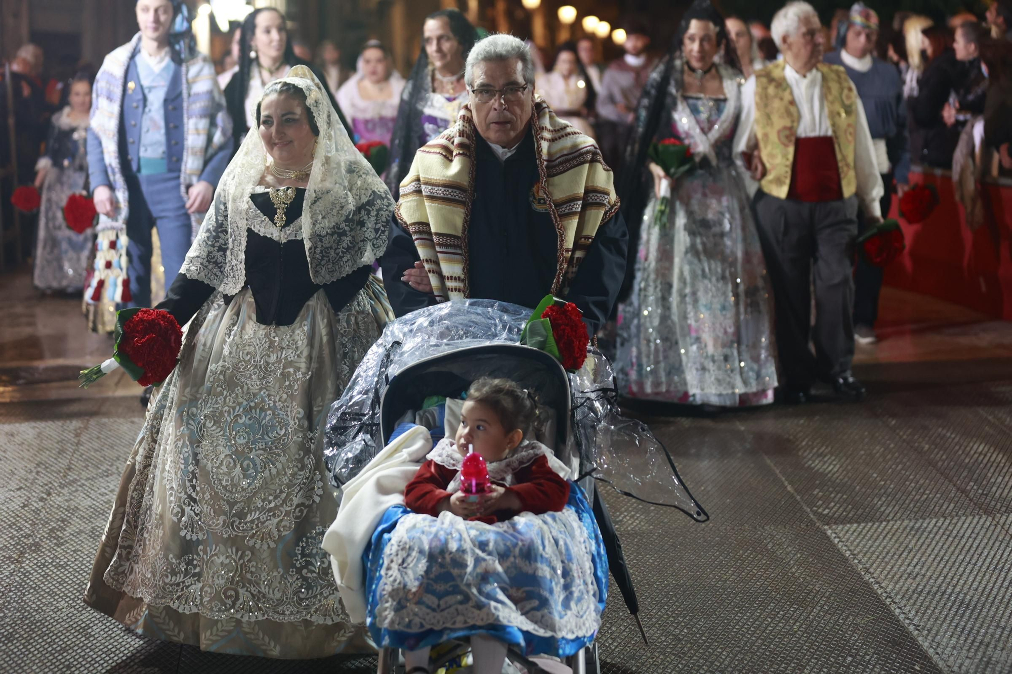 Búscate en la Ofrenda por la calle Quart (entre 23.00 y 24.00 horas)