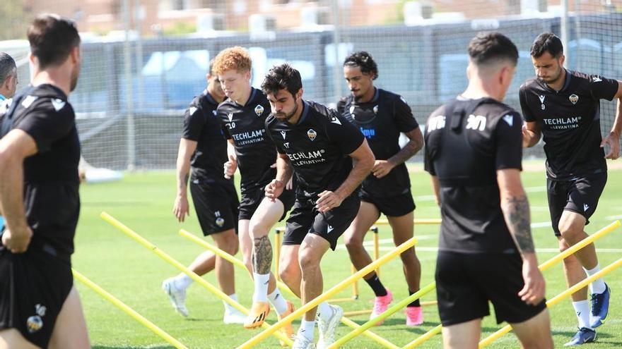 La previa | El Castellón se presenta en Riazor dispuesto a dar un golpe de autoridad en la mesa