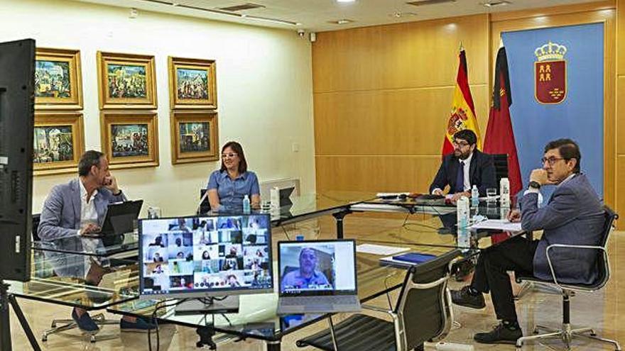 Los alcaldes piden a López Miras y Salud la reapertura de los consultorios