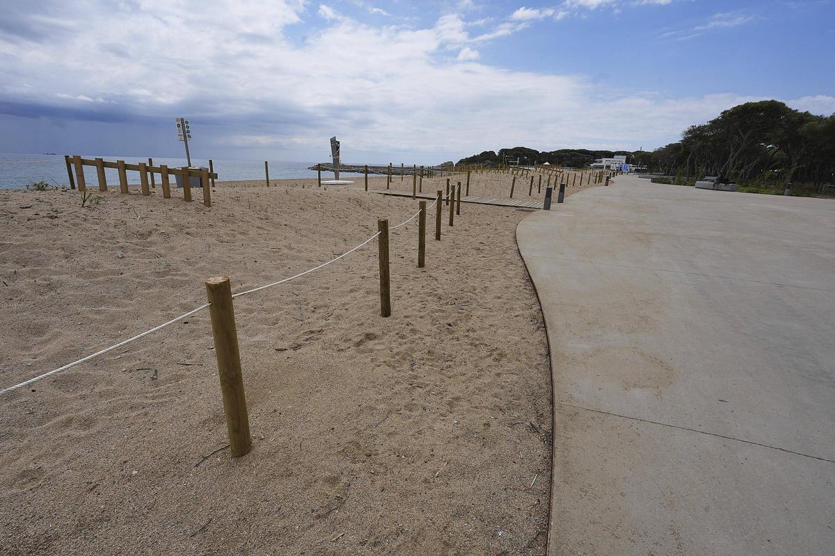 Les imatges de l'estrena del tram sud del passeig marítim de Platja d'Aro