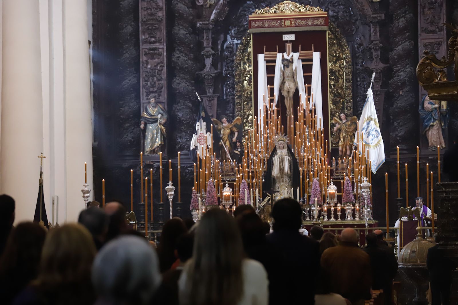 El Santo Sepulcro y Las Penas de San Andrés abren la cuaresma