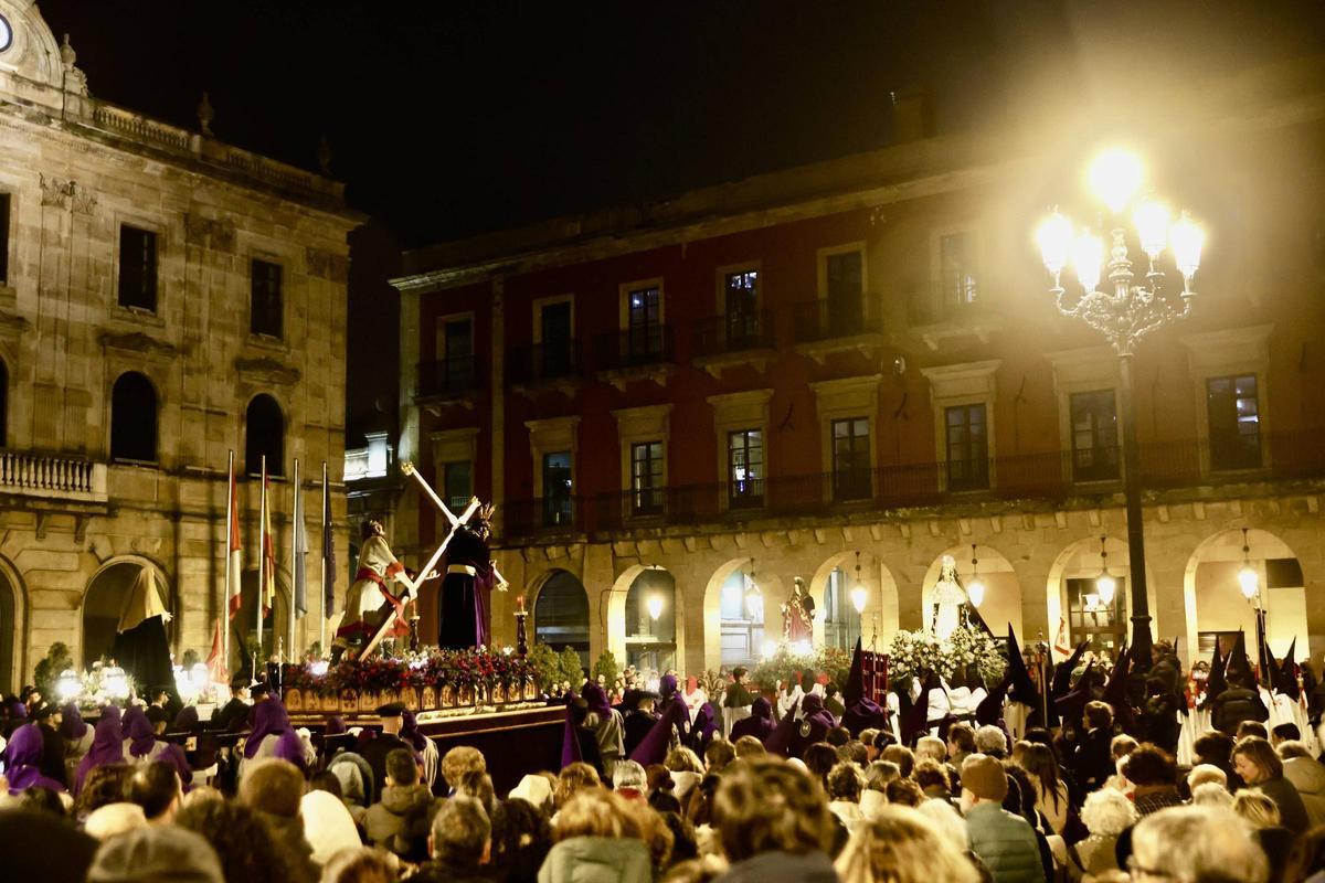 El Encuentro del Martes Santo del año pasado en la plaza Mayor.