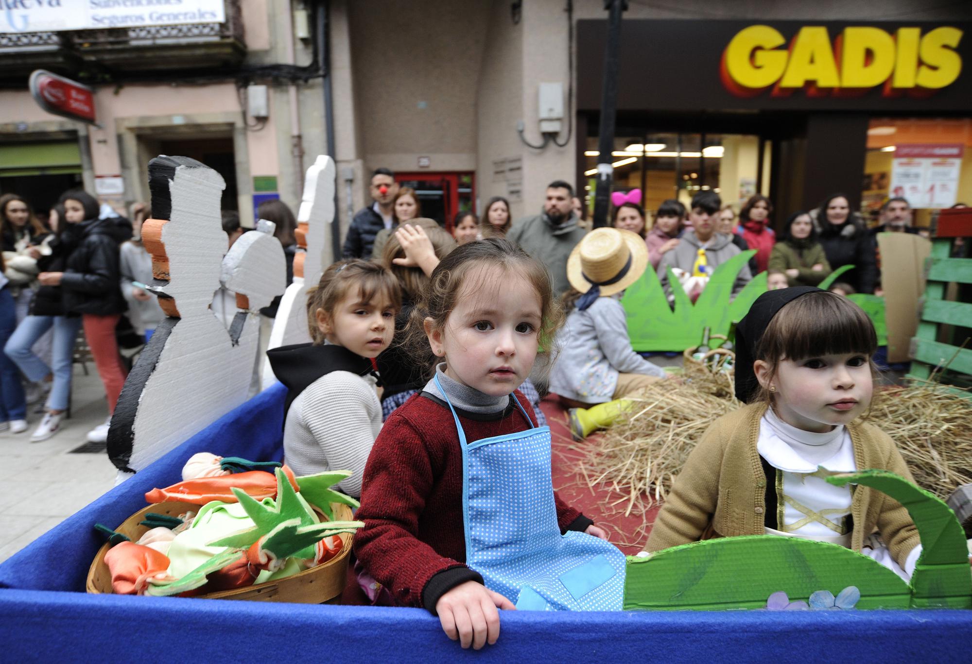 La tradición desfila el martes de Carnaval en A Estrada