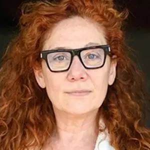 Cristina Fallarás, escriptora: «S’arrossega la impunitat de les elits»