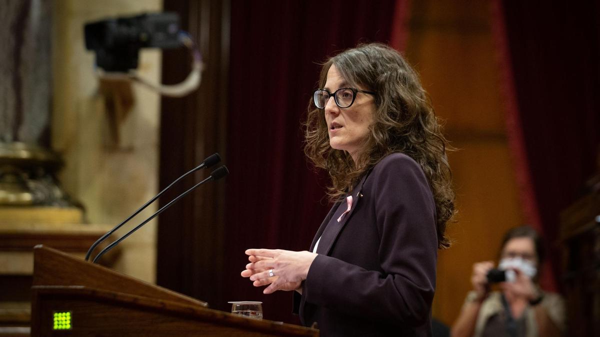 La 'consellera' de Igualtat i Feminismes, Tània Verge, en el Parlament.