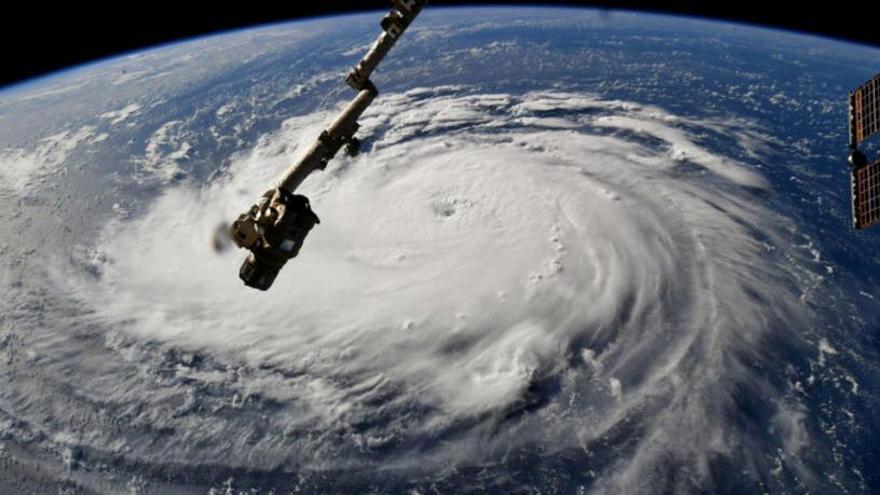 El huracán Florence, desde el espacio.