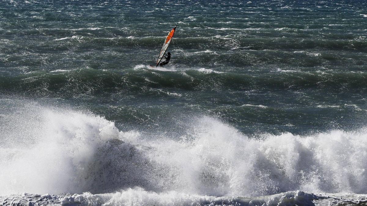 Temporal de viento en Palma