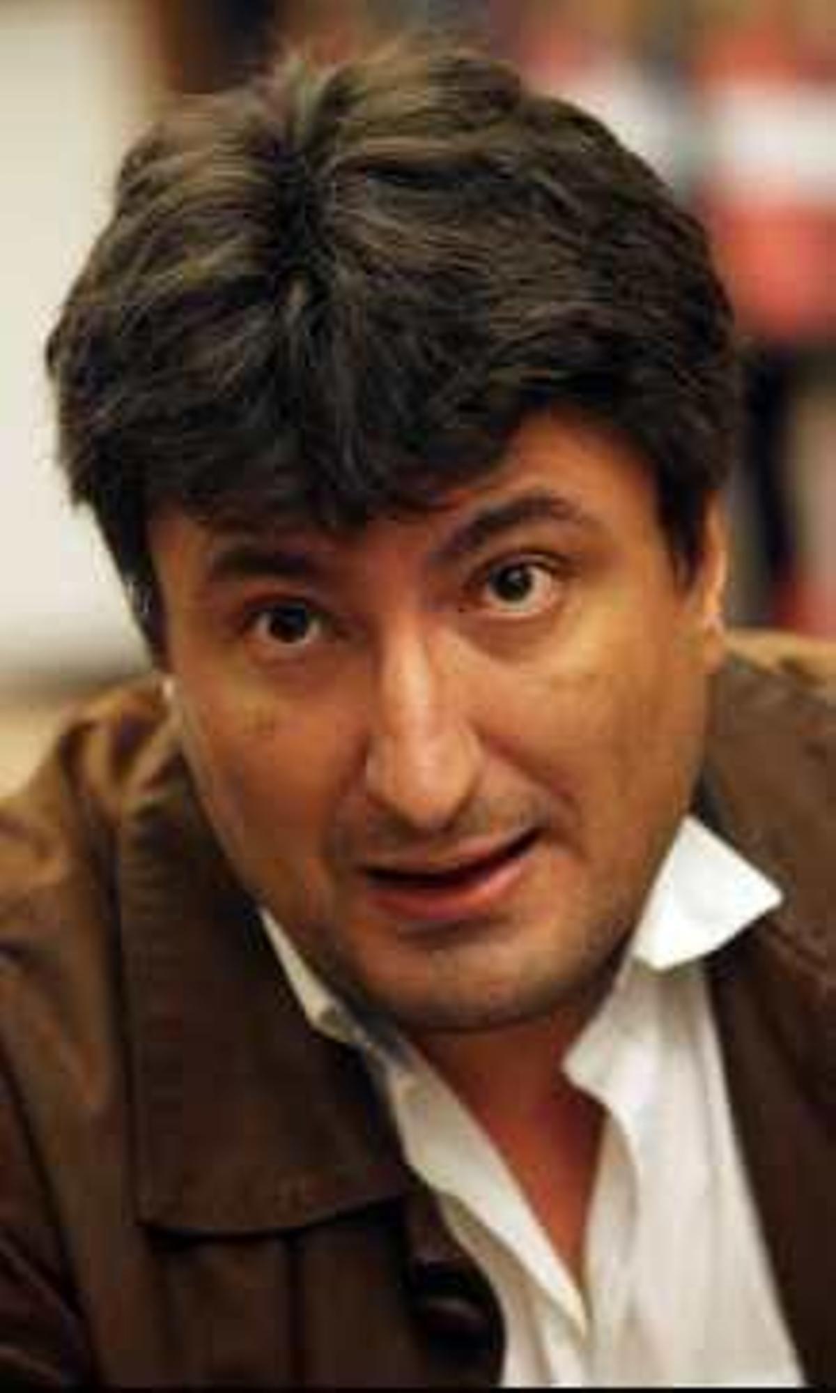 El escritor Mario Amorós.