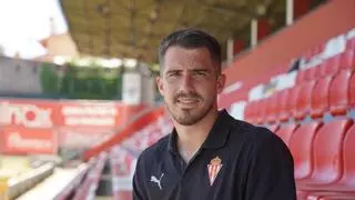 El portero del Sporting, Rubén Yáñez, se pronuncia sobre su posible lesión: "Me preocupa por el momento de la temporada"