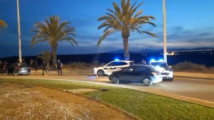 La Policía Local destaca que la noche de San Juan se saldó "sin incidentes" en Elche