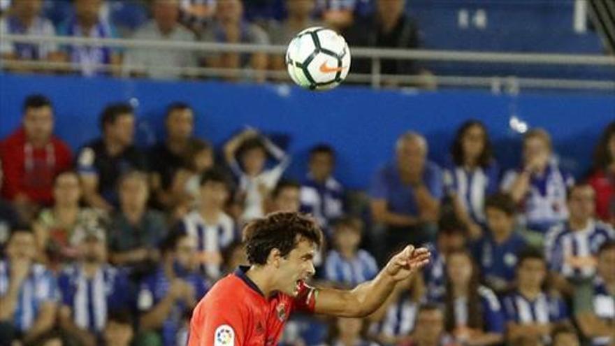 La Real vence al Alavés en el tramo final del encuentro