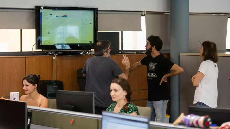 Whatsapp y móviles para un diario de ritmo vertiginoso